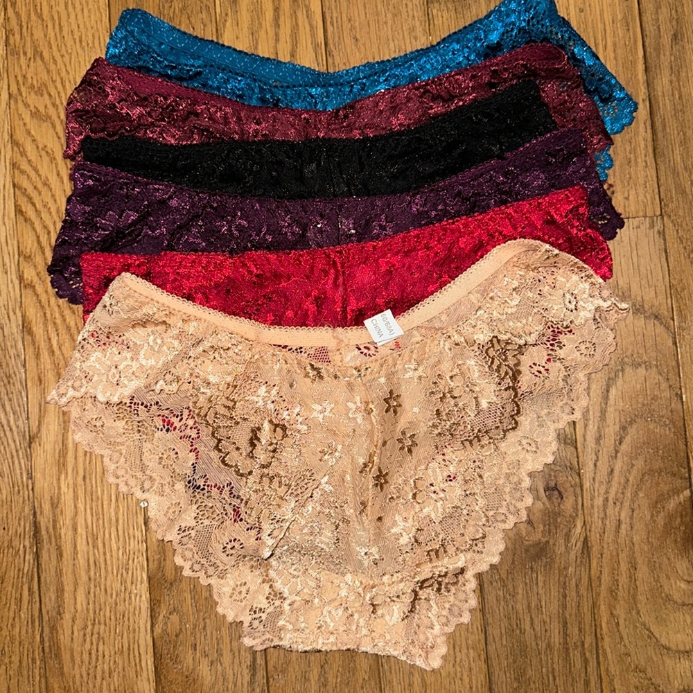 Unbranded under set of 6 used size F